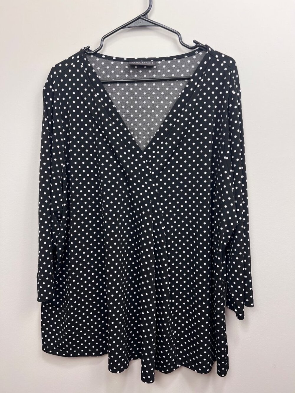 Lane Bryant 22/24 Black White Polka Dot Faux Wrap Blouse Plus Size V-Neck Stretc